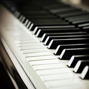 美女被❌到高潮喷出白在线观看
